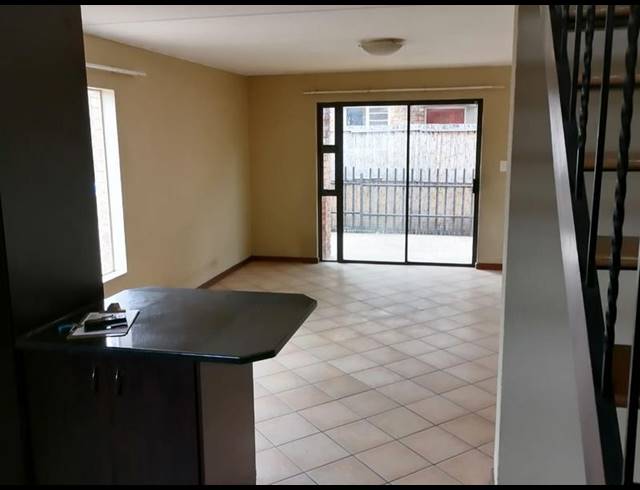 2 BEDROOM PROPERTY TO RENT IN NORTON'S HOME ESTATE